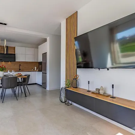 2 Bedroom Gorgeous In