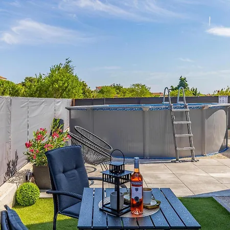 2 Bedroom Gorgeous In