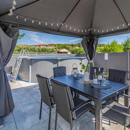 2 Bedroom Lovely In Lejlighed