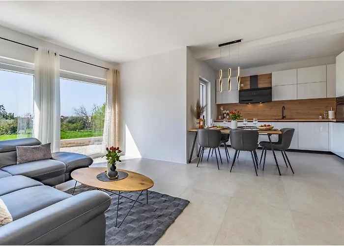 Lejlighed 2 Bedroom Lovely In Pula