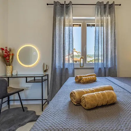 2 Bedroom Gorgeous In Appartement